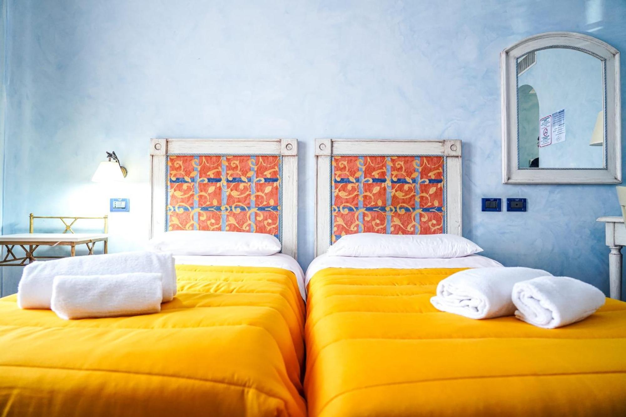 Motel - Hotel Nautico Pozzallo Luaran gambar