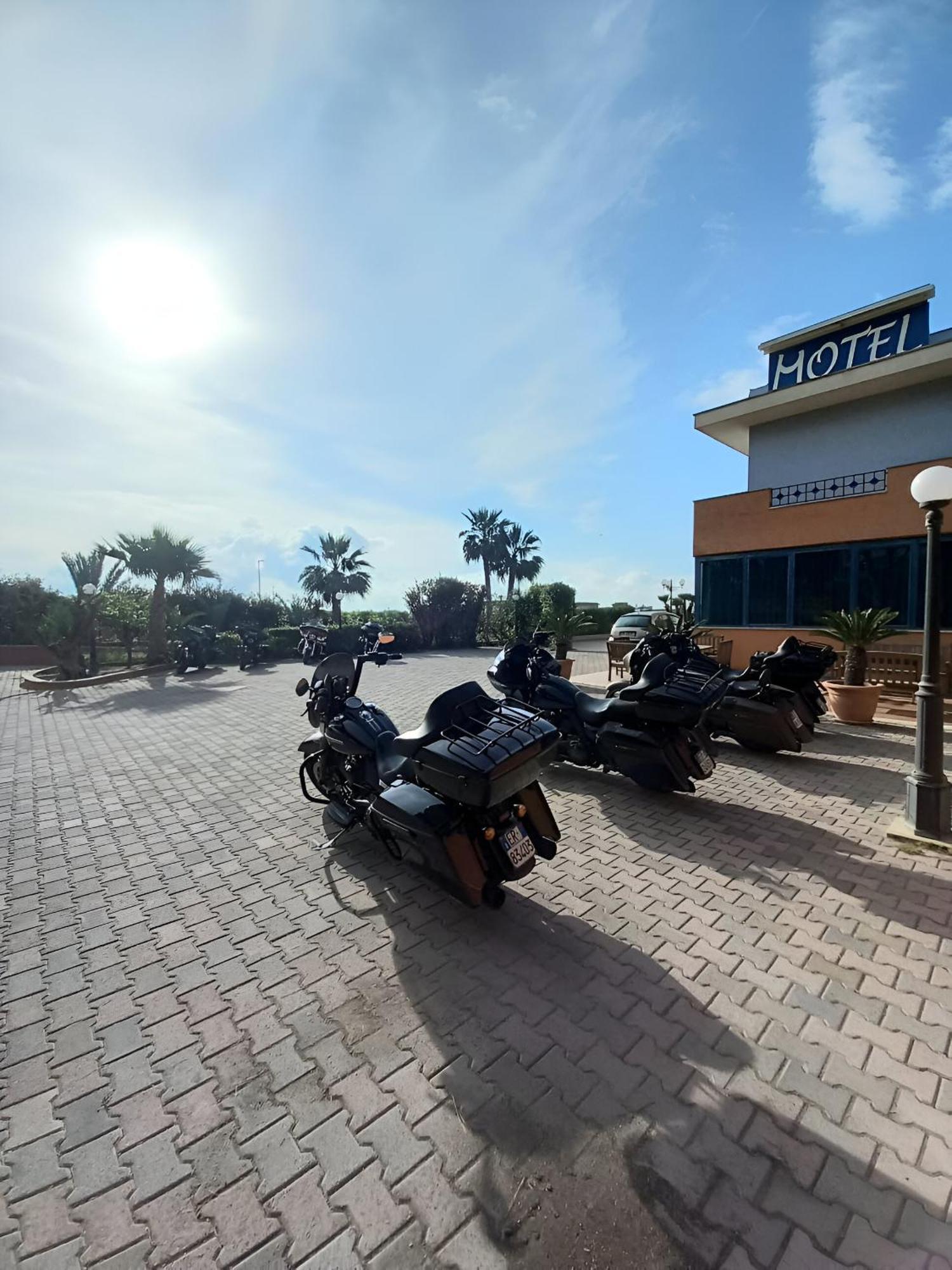 Motel - Hotel Nautico Pozzallo Luaran gambar